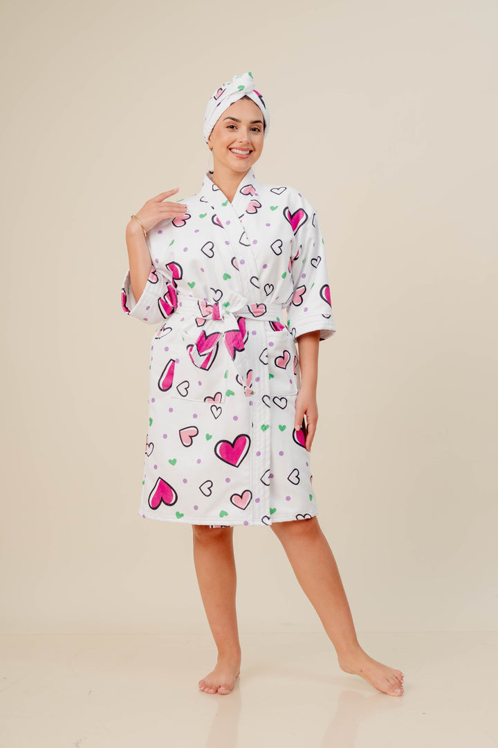 Bata de Baño + gorra  Corazón - Microfibra Estampada
